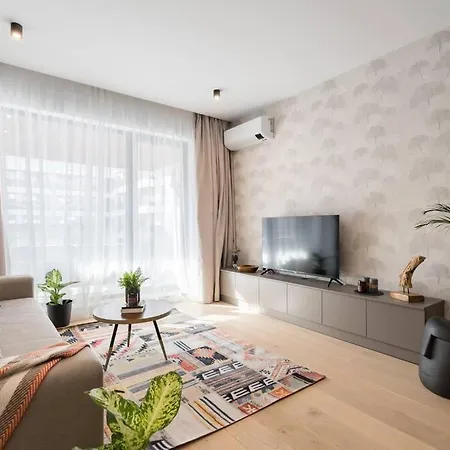 Tribal 1br In Aviatiei