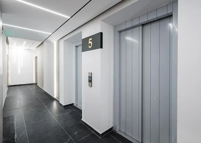 Tribal 1br In Aviatiei Bucarest