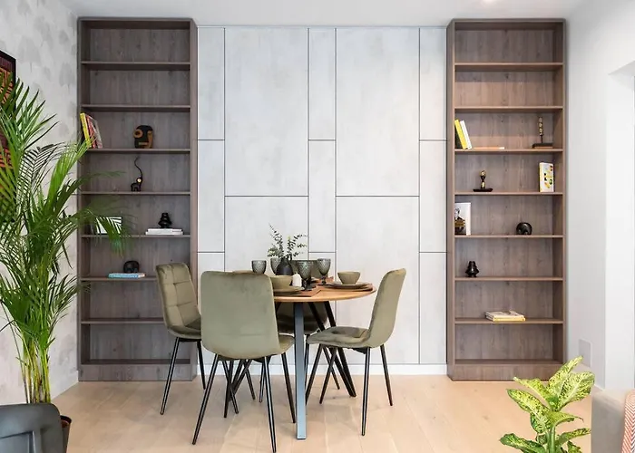 Tribal 1br In Aviatiei