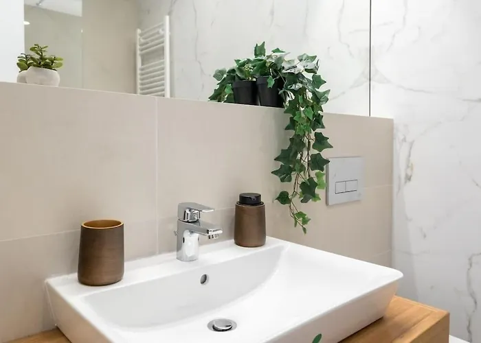 Tribal 1br In Aviatiei 公寓